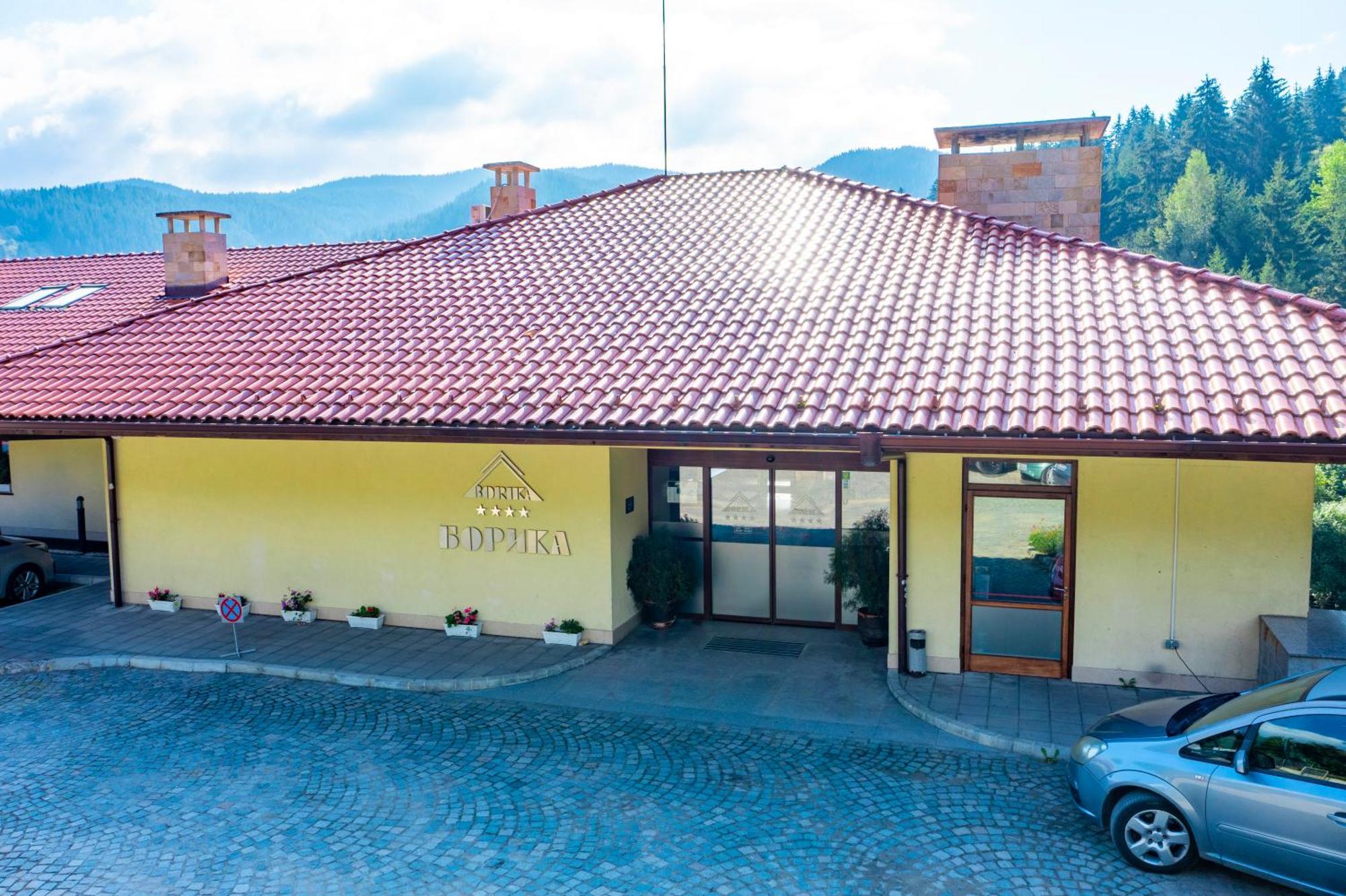 Borika Hotel TsTschepelare Exterior foto