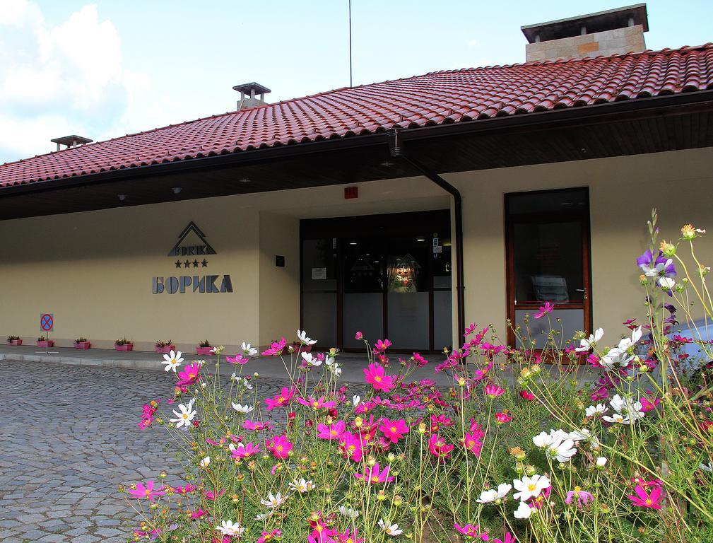 Borika Hotel TsTschepelare Exterior foto