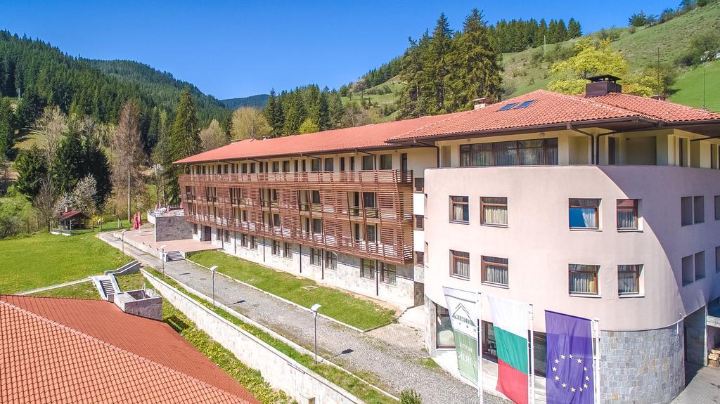 Borika Hotel TsTschepelare Exterior foto